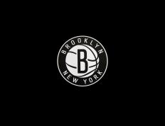 开云下载-铁血之韧与闪电之锐，英雄的两种形态