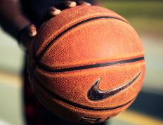 开云体育登录-奥运关键战之夜，苏亚雷斯的神奇表演令对手完全无解