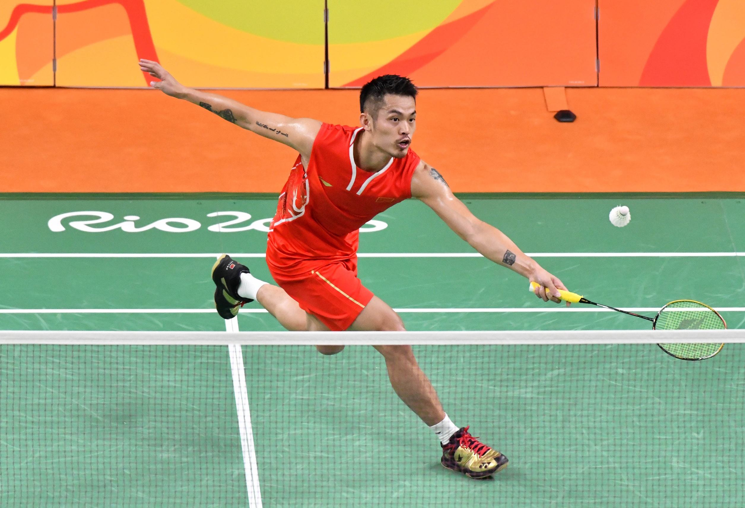 开云体育APP下载-英格兰羽毛球队完胜马来西亚羽毛球队，林丹惊艳世界的简单介绍